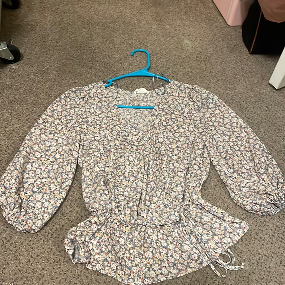 Multicolored floral Sienna Sky blouse